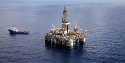 Falsos pescadores asaltan plataformas petroleras en el Golfo de México
