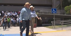 Entrega el Gobernador Quirino Ordaz rampas de acceso a la Unidad Administrativa de Gobierno