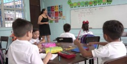 Les pagarán a maestros de nuevo ingreso que realizan tutorías