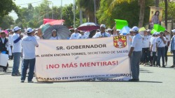 Se realiza desfile por el día del trabajo