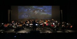 Da vida a personajes de películas la Banda Sinfónica Juvenil