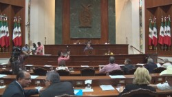 Ahorros del Congreso se quedarán en la infraestructura