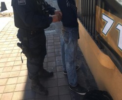 Por robo detienen a menor de edad