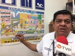 Nueva señalización puede provocar confusión entre conductores y transeúntes: Vialidad