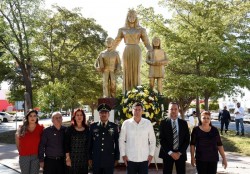 Celebran a los maestros en su día