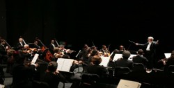 Este jueves, la OSSLA con Santiago Piñeira al piano