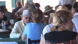 Prometen restauranteros mantener los precios en el verano