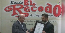Reconoce la UAS trayectoria de la Banda El Recodo