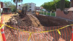 Inconformes vecinos de Infornavit Humaya con las obras de rehabilitación de canal