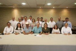 Plantea Gobernador plan para 2020 a legisladores