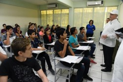 Más de 50 mil presentan examen de admisión a la UAS