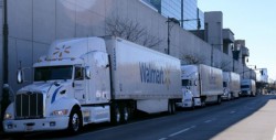 Wal-Mart contrata conductores de camiones con sueldos de ingeniero
