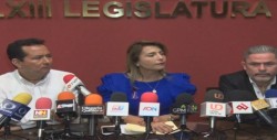 Reta Roxana Rubio a Diputado Florentino Vizcarra