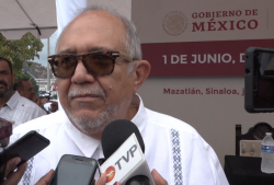 Policías que golpean a hombre en vídeo, no son de Mazatlán: Alcalde