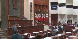 Buscan regular venta y expedición de licencias de alcohol