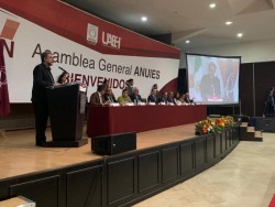 Refrenda Subsecretario de Educación Superior de la SEP el respeto a la autonomía universitaria