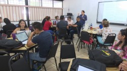 Buscan mejorar el trabajo del aula