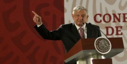 López Obrador promete reparar injusticias en despido de funcionarios públicos