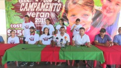 Presentan campamento de la CD Centenario