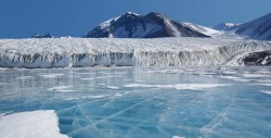 Deshielo en Antártida marca nuevo récord