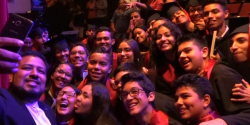 Cientos de estudiantes culminan sus estudios con los sentimientos a flor de piel