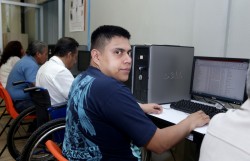Se reincorporan al trabajo mil 359 personas con alguna discapacidad
