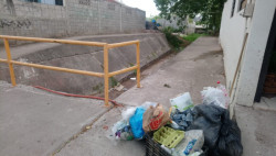 Con mucha basura el Sector Villa Fontana