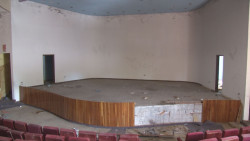 En completo abandono y vandalizado el antiguo auditorio del DIF Sinaloa