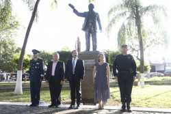 Honran la memoria de Don Benito Juárez, en su 147 Aniversario Luctuoso