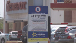 Rechazan en el Congreso eliminar cobros de estacionamiento en plazas comerciales