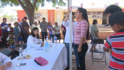 Ayuntamiento lleva salud a todo Ahome