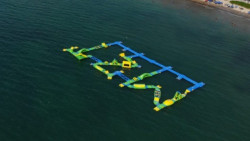 Parque acuático inflable podría ampliar estancia de turistas en Mazatlán