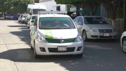 UBER operan sin ser sancionados en Mazatlán: Ecotaxis verdes