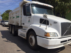 Sin trabajo transportistas de carga, por falta de obra pública