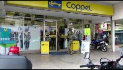 Asaltan sucursal bancaria en el Centro