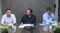 Se reúne senador medio zamora con intercamaral