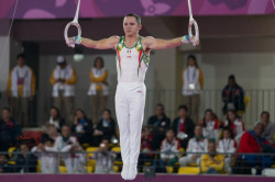 Motivado Fabián Luna Gimnasta de la UAS por medalla de oro en Panamericanos