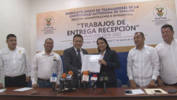 Entrega recepción SUNTUAS Administrativos con solvencia económica