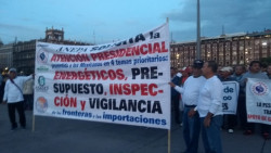 Se mantienen en pie de lucha pescadores en la ciudad de México