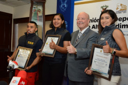 Réctor de la UAS Juan Eulogio Guerra Liera se reúne con medallistas de los Panamericanos