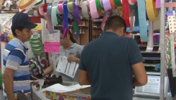 Avanza al 47 por ciento en la entrega de uniformes y útiles escolares