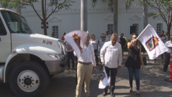 Da alcalde banderazo para poner en marcha 3 unidades recolectoras de basura para Culiacán