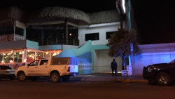 SSP y Fiscalía en investigación de homicidio en restaurante