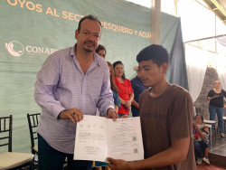 Mil pescadores en Mazatlán se benefician con el programa Bienpesca