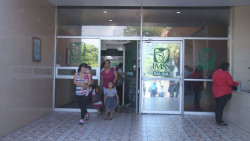 Se manifiestan derechohabientes del IMSS