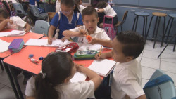 Lunes inicia ciclo escolar en nivel básico