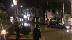Hace tregua la marea con los mazatlecos, sin afectaciones por lluvia