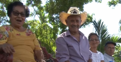 Así viven el “Día del abuelo” los adultos mayores mazatlecos