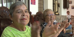 Festejan a los abuelitos en asilo “La Inmaculada”