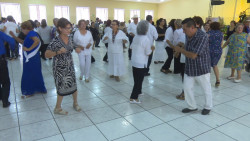 DIF Ahome organiza gran fiesta para los abuelitos